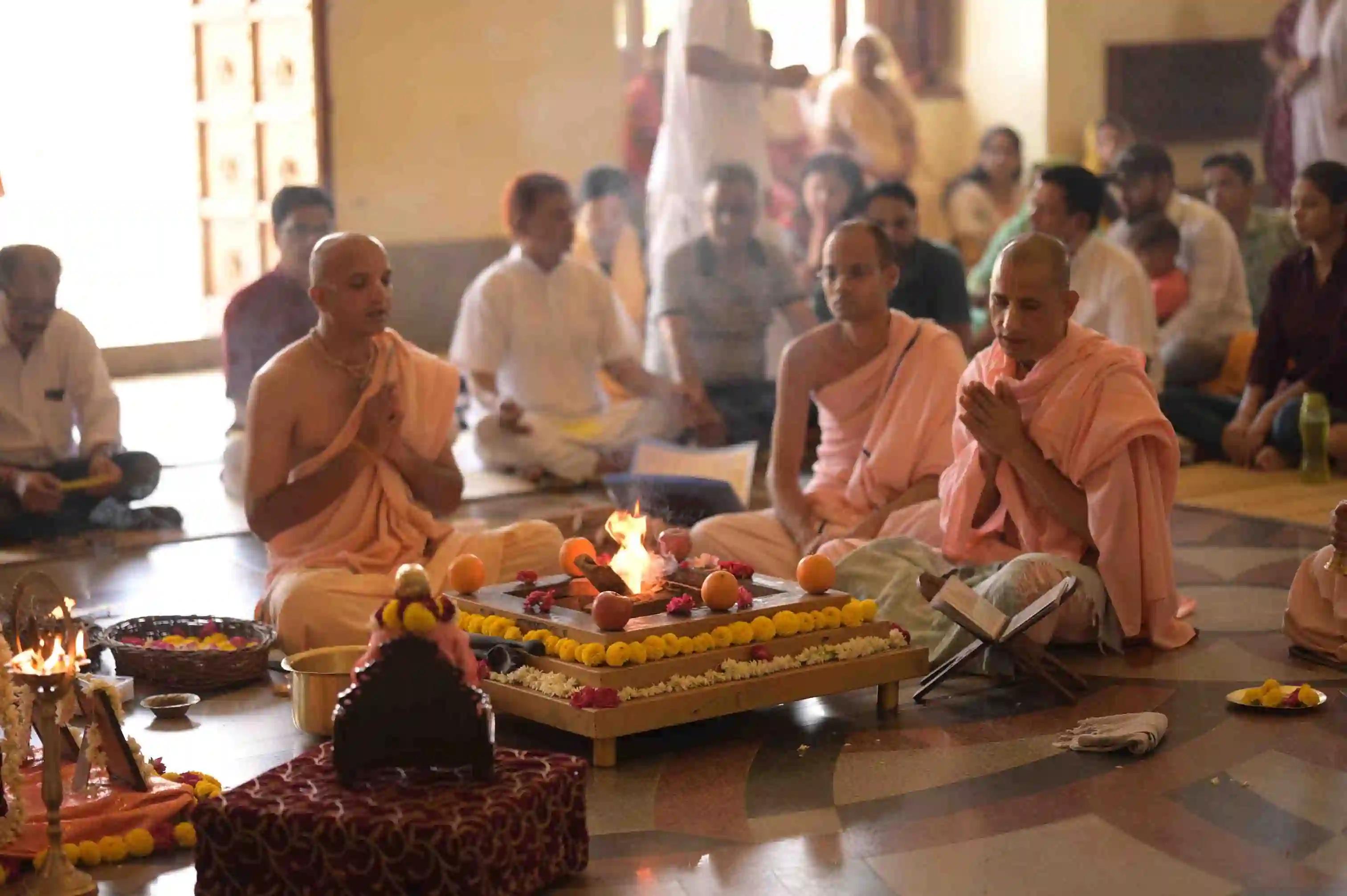 Yagya Seva Yagya Seva